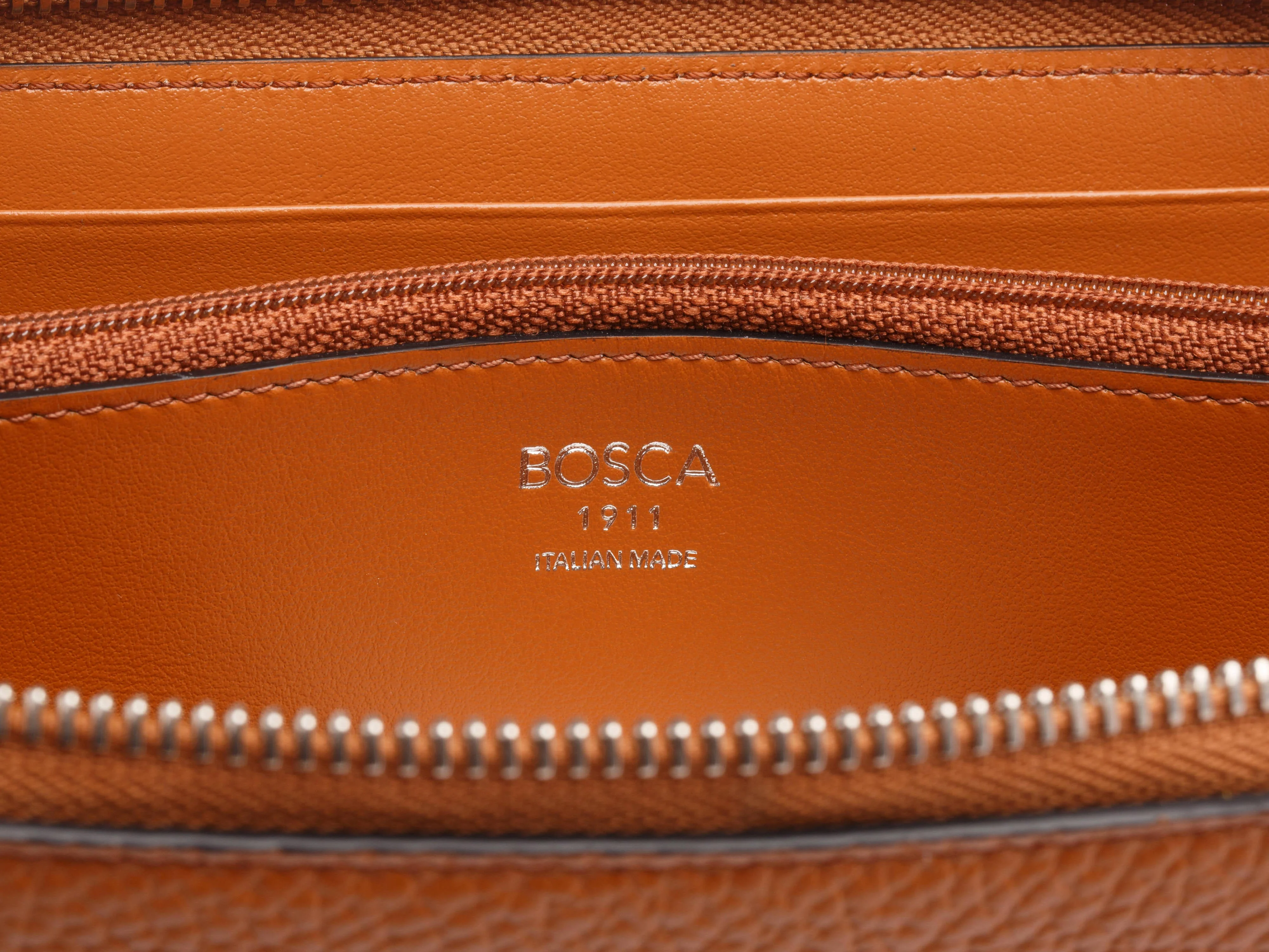 Monfrini 8" Accordion Zip Wallet - Image 41