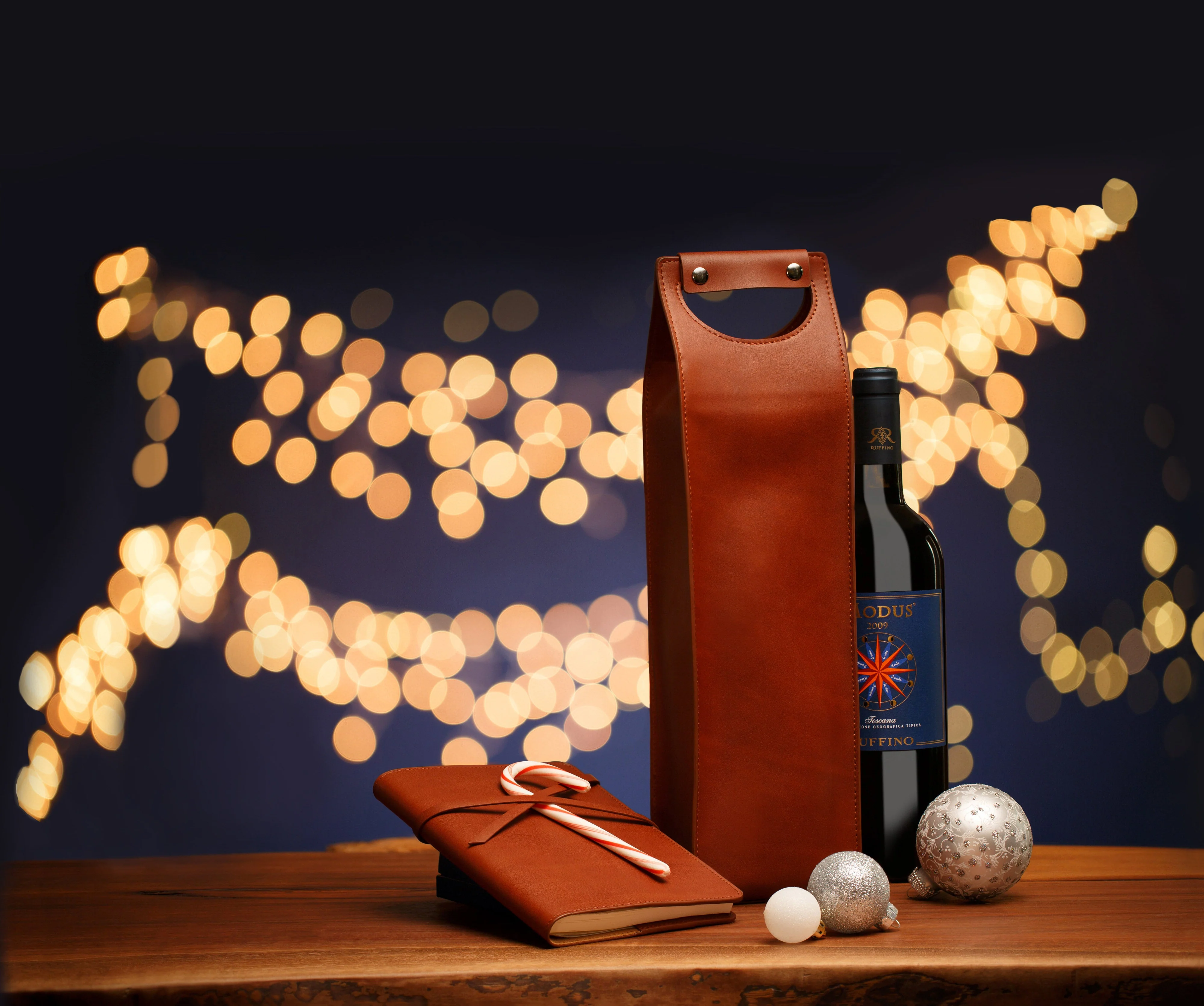 Vachetta Travel & Gift Bag for One Wine Bottle - Image 4